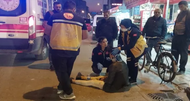 Bafra'da otomobilin çarptığı bisikletli yaralandı