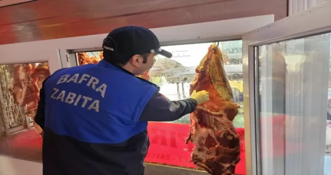 Bafra’da zabıta ekipleri kasapları denetledi