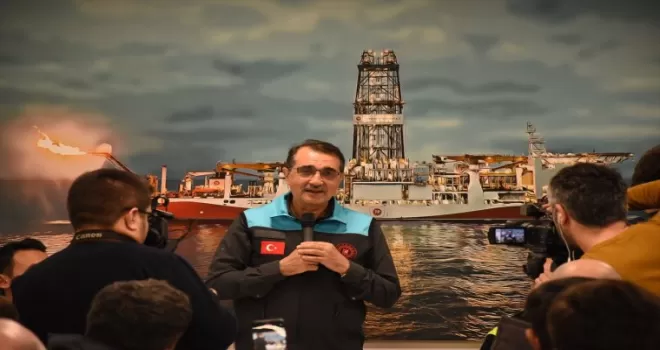 Bakan Dönmez, Filyos Doğal Gaz İşleme Tesisi’nde çalışanlarla iftar yaptı: