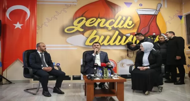 Bakan Murat Kurum, Giresun'da gençlerle buluştu: