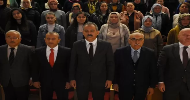 Bakan Özer, Okul Öncesi Eğitimi Değerlendirme Toplantısı’nda konuştu:
