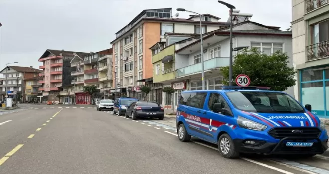 Bartın’da bir kayınpeder, gelini yalnızken evine giren esnafı bıçakla öldürdü