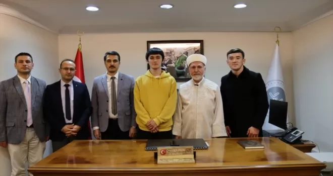 Bartın'da Kazakistanlı üniversite öğrencisi Müslüman oldu