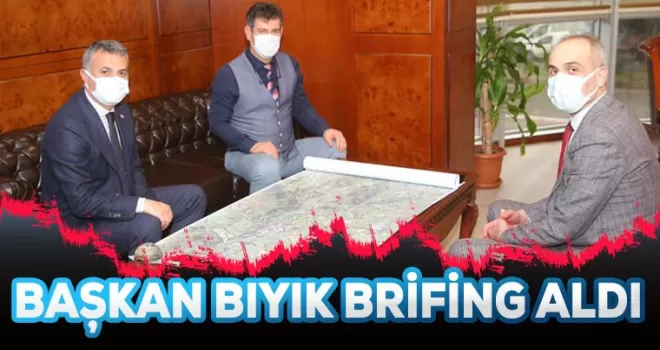 Başkan Bıyık brifing aldı