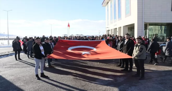 Bayburt’ta “Şehitlere Saygı“ yürüyüşü düzenlendi