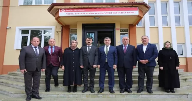 Bayburt Valisi Eldivan’dan Arpalı beldesine ziyaret