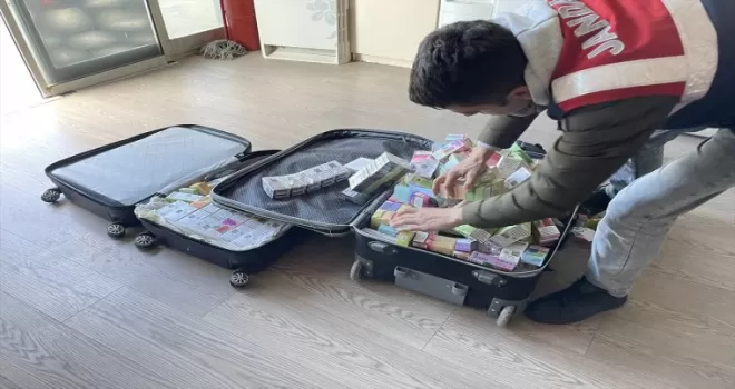 Bolu'da cips poşetlerinin içerisine gizlenmiş kaçak sigara ele geçirildi