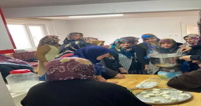 Bolu'da köylülere sağım hijyeni ve sanitasyon eğitimi verildi