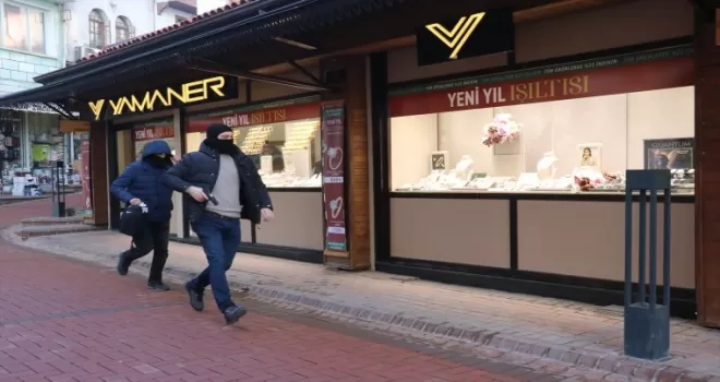 Bolu'da kuyumcu soygunu tatbikatı filmleri aratmadı