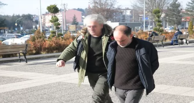Bolu'da sakatat yüklü tırdan yaklaşık 3 kilogram uyuşturucu çıktı