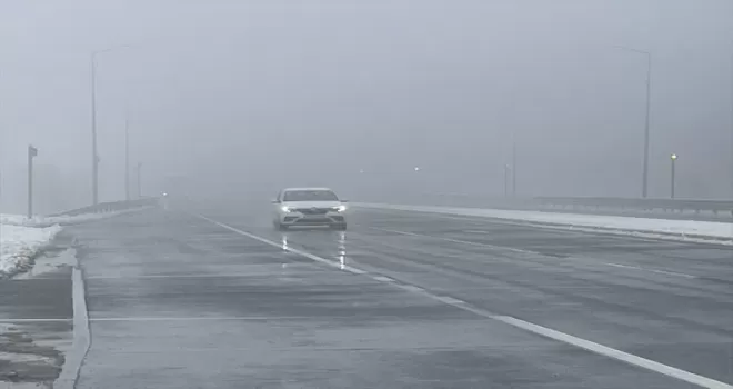 Bolu Dağı’nda kar ve sis