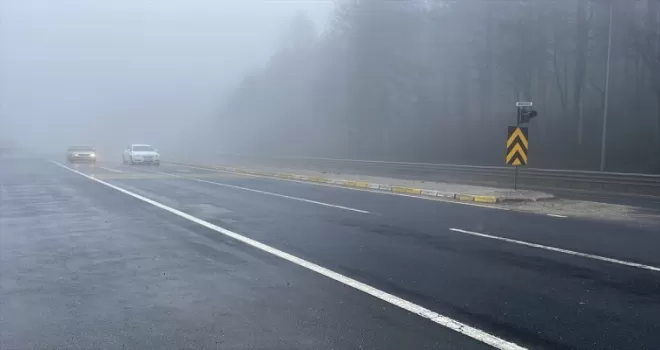 Bolu Dağı’nda sağanak ve sis etkili oluyor