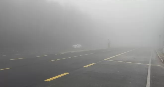 Bolu Dağı’nda sis etkili oldu