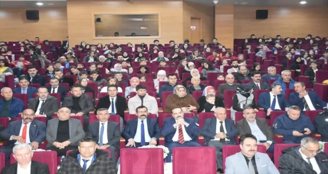 Boyabat'ta 24 Kasım Öğretmenler Günü kutlandı