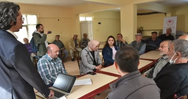 Boyabat’ta çeltik üreticilerine eğitim verildi