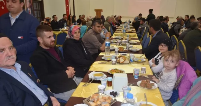 Boyabat’ta şehit yakınları ve gaziler için iftar verildi