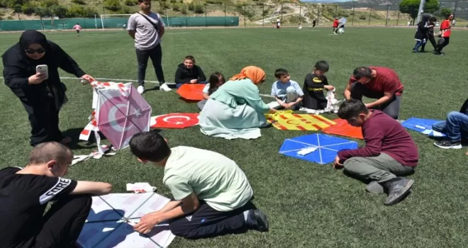 Boyabat’ta Uçurtma Şenliği düzenlendi