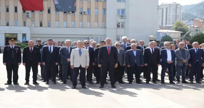 Büyük Önder Atatürk'ün Rize'ye gelişinin 98. yıl dönümü törenle kutlandı