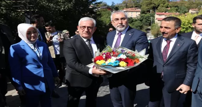 Çalışma ve Sosyal Güvenlik Bakanı Işıkhan, Zonguldak’ta ziyaretlerde bulundu