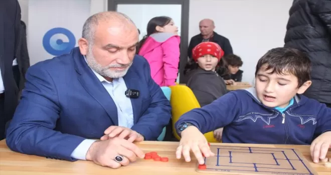 Canik'te akıl ve zeka oyunları sergisi açıldı