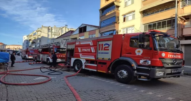 Çarşamba’da çatı yangını hasara neden oldu