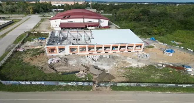 Çarşamba’da olimpik yüzme havuzunda sona yaklaşıldı