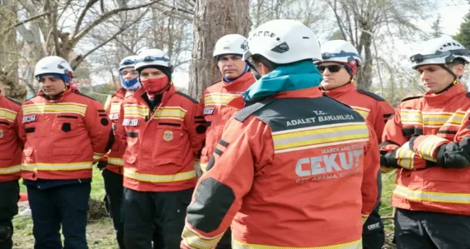 CEKUT personeli eğitimlerle afetlere hazır hale geliyor