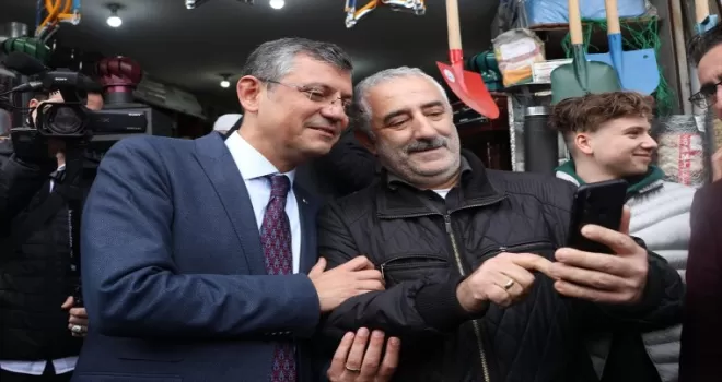 CHP Grup Başkanvekili Özel, Trabzon'da vatandaşlara hitap etti: