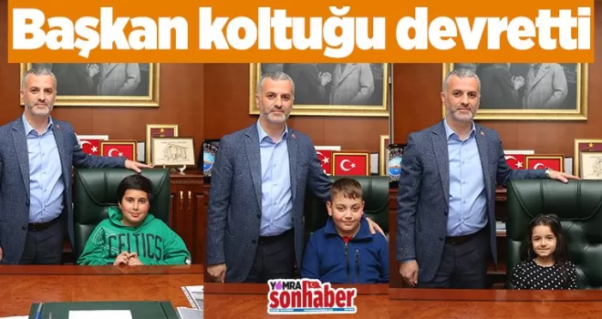 Çocuklar başkan oldu... Başkan Koltuğu devretti