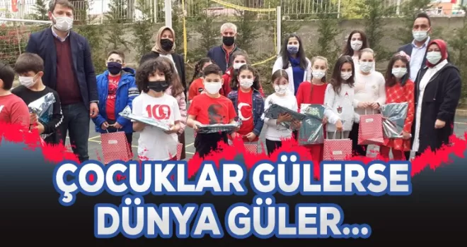 Çocuklar gülerse dünya güler