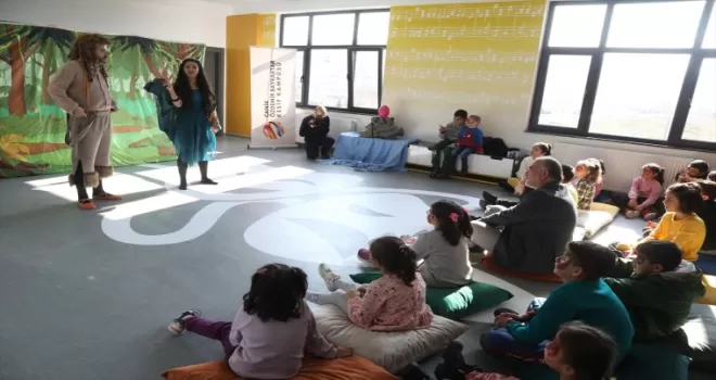 Çocuklarda depremin izleri oyunlarla silinmeye çalışılıyor