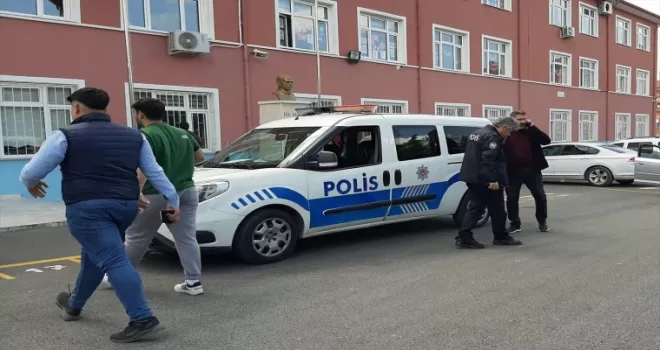 Çorum’da aranan 3 kişi oy kullanmaya gelince yakalandı