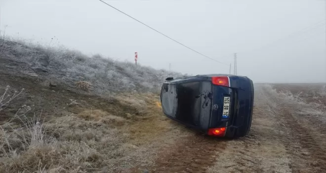 Çorum'da buzlanma ve sis nedeniyle meydana gelen kazalarda 16 kişi yaralandı