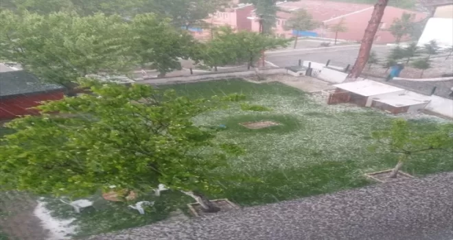 Çorum’da dolu etkili oldu