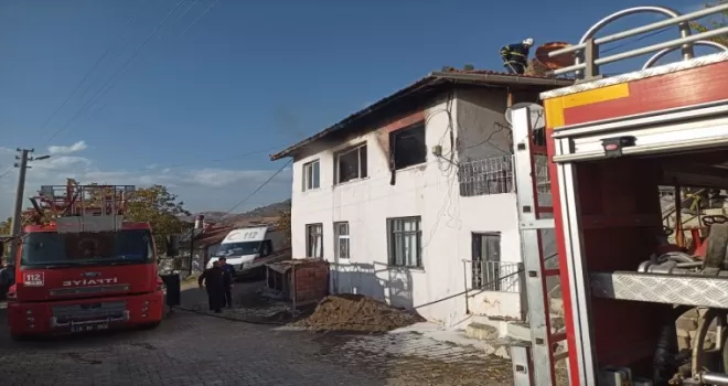 Çorum’da evde çıkan yangında 1 kişi yaralandı