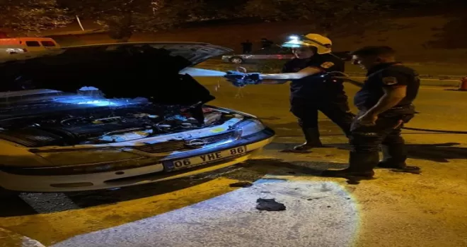 Çorum’da otomobilde çıkan yangın söndürüldü