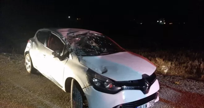 Çorum’da takla atan otomobildeki 5 kişi yaralandı
