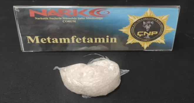 Çorum'da uyuşturucu ticareti yapan 2 şüpheli tutuklandı