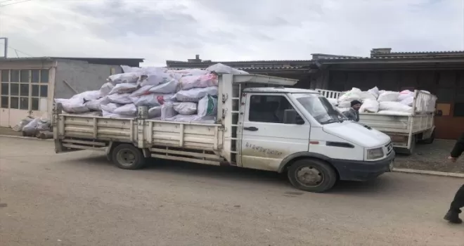 Çorum’dan deprem bölgesine 6 tır yardım