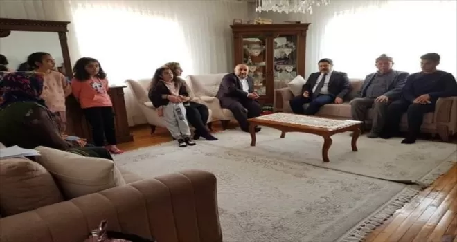 Çorum’un Bayat ilçesinde 43 depremzede misafir ediliyor