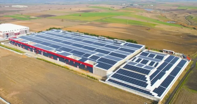 CW Enerji, Tekirdağ’da bir fabrikanın çatısına GES kurulumu gerçekleştirdi