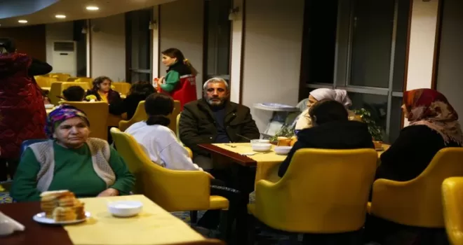 Depremzedeler Giresun'da otel ve yurtlara yerleştiriliyor