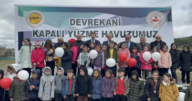 Devrekani’de yüzme havuzunun temeli atıldı