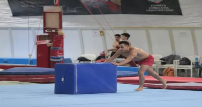 Dünya şampiyonu milli cimnastikçi Adem Asil, olimpiyatlara odaklandı: