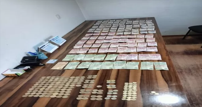 Düzce’de dilencinin üzerinden 1131 lira ele geçirildi