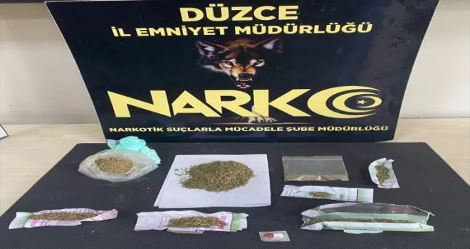 Düzce’de evinde uyuşturucu bulunan kadın tutuklandı