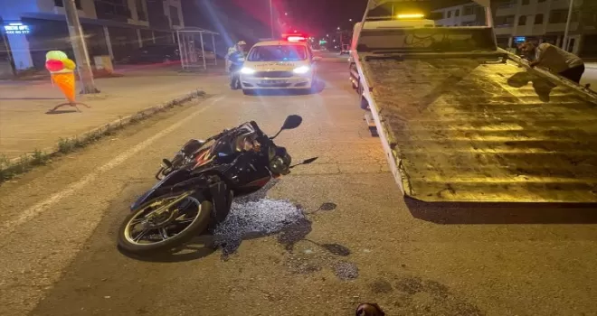 Düzce’de motosikletlerin karıştığı iki ayrı kazada 4 kişi yaralandı