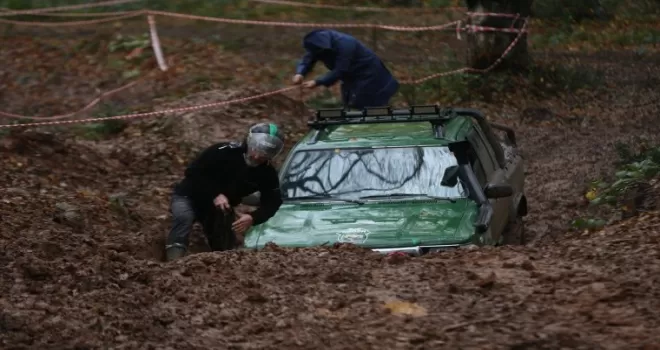 Düzce'de off-road sporcuları afet gönüllüleri için yarıştı
