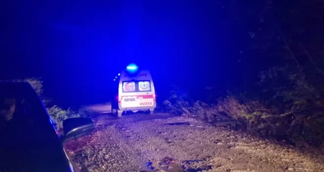 Düzce'de uçuruma yuvarlanan ATV sürücüsü ekiplerin çabasıyla kurtarıldı