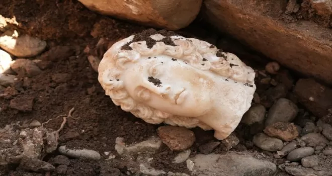 Düzce’deki antik kentte heykel başı bulundu